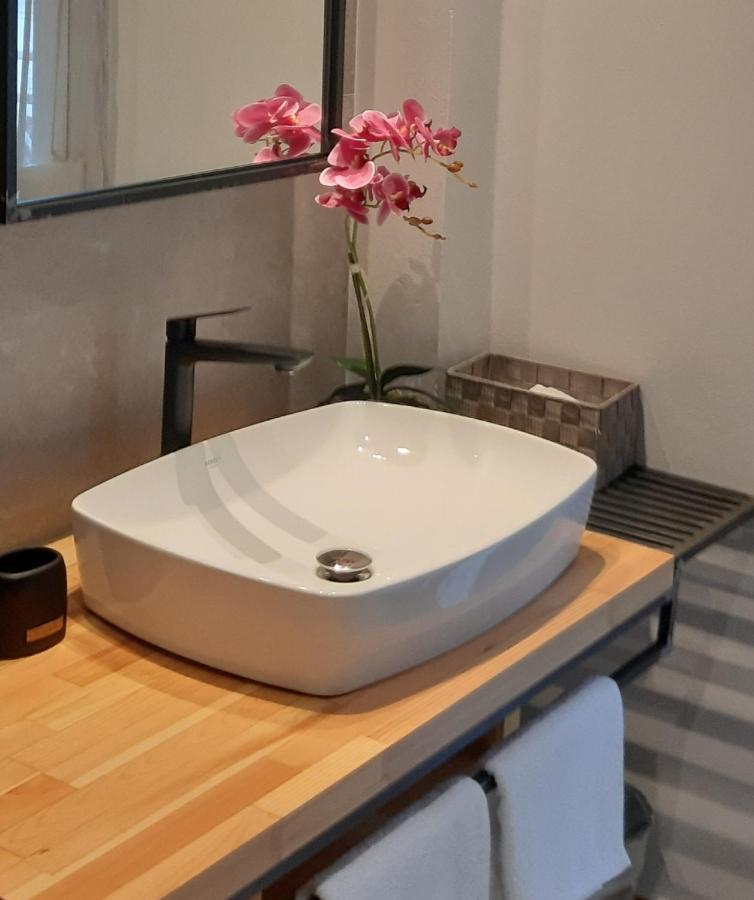 Sroom Apartment Mesolóngion 外观 照片