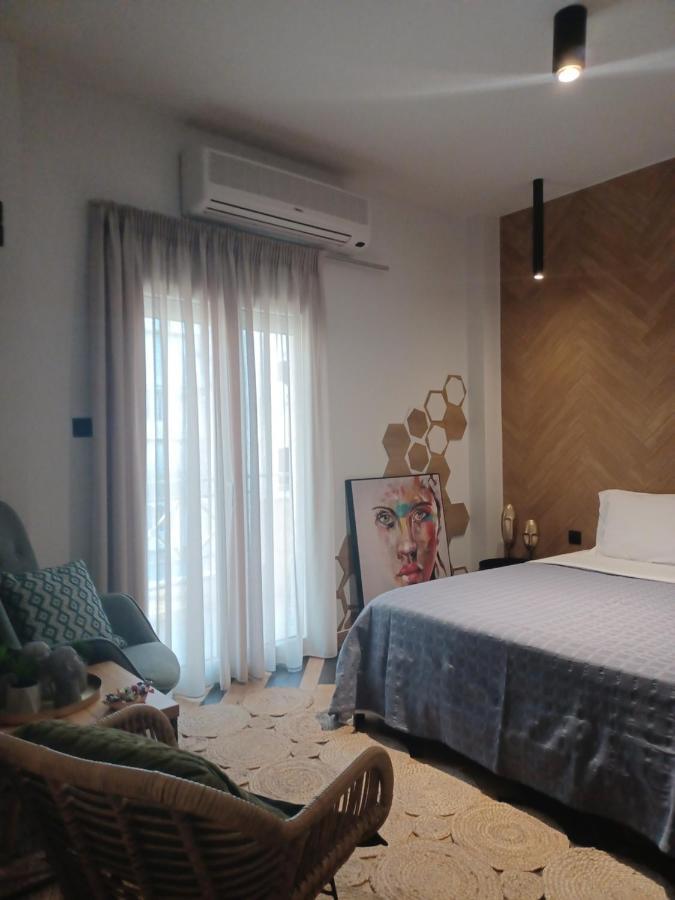 Sroom Apartment Mesolóngion 外观 照片